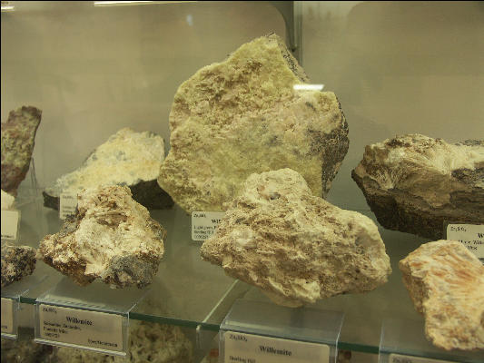 PICT0749 Willemite Franklin Mineral Museum New Jersey