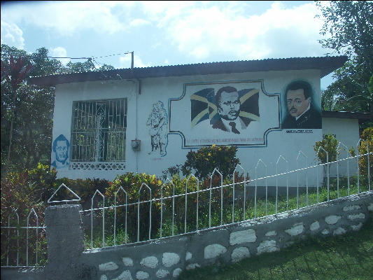 Pict7328 Maroon Heroes Accompong Jamaica